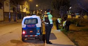 ¡Horror en SJM! Balacera mortal deja mototaxista muerto y herida grave - Imagen principal del artículo