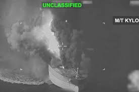 Irã diz ter atacado porta-aviões dos EUA em retaliação a petroleiros atingidos
