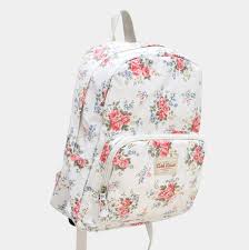 Resultado de imaxes para flores de loto blancas y rojas 