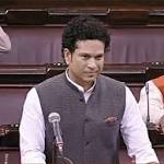 Sachin Tendulkar bats sports social