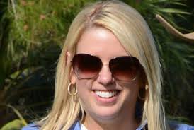 As 32 States Now Recognize Gay Marriage, Pam Bondi Files Latest ... via Relatably.com