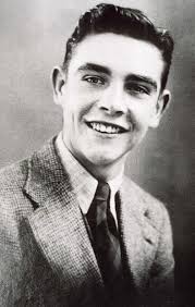... Edinburgh to Euphemia &#39;Effie&#39;, a cleaner and Joseph Connery who was a factory worker and lorry driver. connery03. Sean Connery as a teenager - connery03