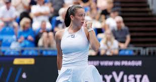 Teen Tennis Sensation! Tereza Valentova's Meteoric Rise Explained! - Imagen principal del artículo