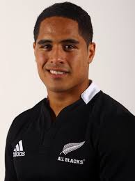 Manawatu&#39;s Aaron Smith will get his first test cap when he starts as halfback for the All Blacks against Ireland on Saturday night. - 7056435
