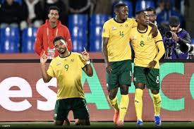 Com 19 jogadores atuando no futebol local, África do Sul anuncia a convocação para a Copa do Mundo