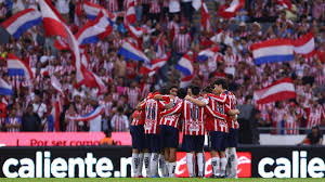 Marco Fabián se ilusiona con el proyecto de Milito y el futuro de Chivas