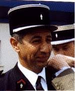 En 1996 le chef de centre laissa sa place au lieutenant Mohamed BOURAHLA. Lieutenant M. BOURAHLA. Chef de centre de Vaour. Actuellement le centre comprend ... - image031