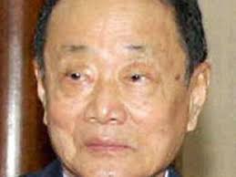 The richest Malaysian: Robert Kuok. Net worth: $11.5 billion. Forbes rank: 95. Background: Kuok made his fortune in the shipping, palm oil, ... - the-richest-malaysian-robert-kuok