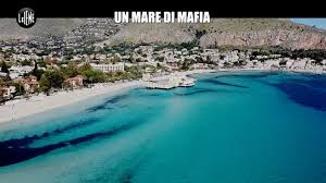 Le Iene: PECORARO: Un mare di mafia Video