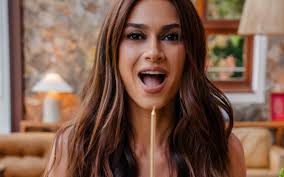 Thaila Ayala abre álbum de fotos da festa de aniversário de 40 anos: 'Jamais esquecerei'