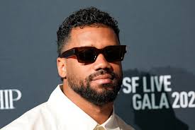 Russell Wilson names the ‘young’ current NFL quarterback who reminds him of himself