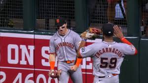 Giants Rally Behind Verlander's Gem to Keep Wild Card Hopes Alive