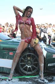 Resultado de imagem para cars girls MOSCOW