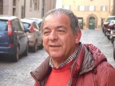 Incontriamo Vito Antonio Raso proprio in via Caetani, a 35 anni di distanza. Ha da poco pubblicato un libro di memorie (“La bomba umana” ed. - 3396d56cefd51ae78e8b4b1060f84ec1