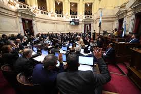 ATN: ¿Dura Derrota para Milei? El Senado Vota y Caputo Contraataca - Imagen principal del artículo