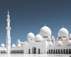 Sheikh Zayed Grand Mosque in Abu Dhabi