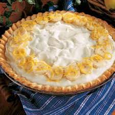 Creamy Banana Pie Recipe | Taste of Home - exps1055_TH1601C25A