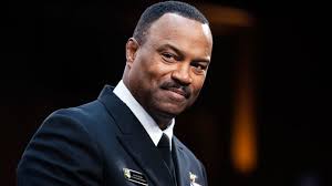 Jefe del Comando Sur de EEUU Anuncia Retiro en Medio de Tensiones en el Caribe