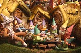 Resultado de imagen de taller de artista fallero