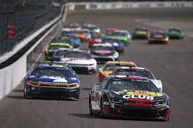 How to watch the Bass Pro Shops Night Race without cable tonight