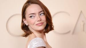 Emma Stone Stuns at 2026 Oscars: The Dress Everyone's Talking About