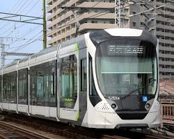 最新型の広島電鉄の画像