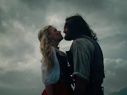 “Homem lindo, um ator maravilhoso”; Margot Robbie e Jacob Elordi rasgam elogios a Wagner Moura