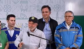 Pacheco vai a MG com Lula em meio a conversas sobre candidatura