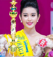 Kết quả hình ảnh cho hình ảnh hoa hậu năm 2015