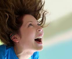 woman laughs upside down » woman laughs upside down. woman laughs upside down - woman-laughs-upside-down