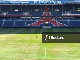 Licensable picture: Parc des Princes pitch condition
