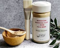Image de rhassoul clay mask rose water argan oil bowl