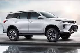 Toyota Fortuner thumbnail 2