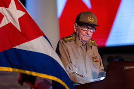 Salud de dictador cubano Raúl Castro habría empeorado en las últimas horas, según reportaje