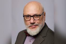 VIDEO Mărturii ale femeilor care îl acuză de agresiuni sexuale pe medicul Cristian Andrei, în cabinetul în care au mers „cu toată încrederea”: „Am cunoscut un monstru, de fapt”