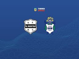 Riestra vs. Gimnasia: ¡Duelo clave en el Clausura 2025! Horario y TV - Imagen principal del artículo