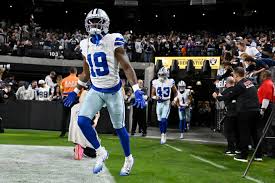 Cowboys receivers Lamb and Pickens benched for opening drive vs. Raiders