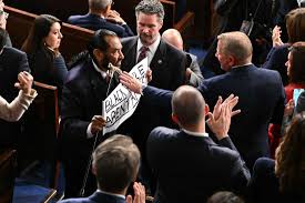 Signs, silence, skipping: How Democrats protested Trump's State of the Union