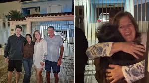 Ana Castela faz surpresa para família de madrugada em cidade de Goiás