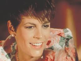 Ihren größten Erfolg feierte Jamie <b>Lee Curtis</b> 1987 mit der Kultkomödie Ein <b>...</b> - 3785117,Bpzo2TZP7BAh1PzfHCRUvWBW0gp8ZSRT7k6kYySzxUVevahLO3AQX7dH9ApEV6o89vtV39w9wE45nG7QesHTHQ%3D%3D