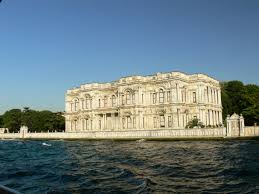 Balyan Palace . Beylerbeyi Sarayı Images?q=tbn:ANd9GcSLj0DnyzwRBIFS7XUs0Hbz1Xd8YkLup70DEYNQFkXWLMdE4Dp9