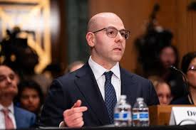Trump Picks Stephen Miran for Short-Term Fed Board Role