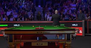 World Snooker Championship referee steps in to warn crowd during Shaun Murphy vs Wu Yize