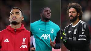 Liverpool vs Man U: Injury Updates! Who's In, Who's Out? Get the Scoop!