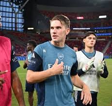 Arsenal.com - News update