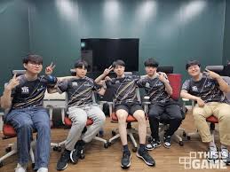 디스이즈게임 - News update