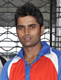 RCB snaps up Vinay Kumar for $1 million - 05BGVINAY_KUMAR_913667e