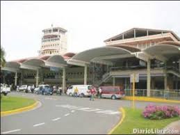 Resultado de imagen para foto del viejo aeropuerto del cibao