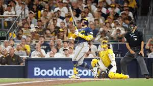 William Contreras' home run gets Brewers back into NLDS Game 3 vs. Padres