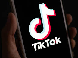 Würzburg: Lebensgefährliche Tiktok-Challenge in Würzburg: Polizei rettet 23-Jährigen – und warnt — Main-Post